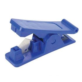 Tagliatubi per tubi di plastica e g