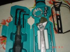 SET PORTA CHIAVI RIPARA  RIPARAZIONE BICI BICICLETTA UTENSILI SMONTA RUOTA