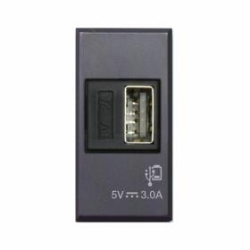 CARICATORE USB UNIVERS. 3A TEKLA 1M 445082USB3A