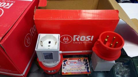 SPINA ADATTATORE da TRIFASE a MONOFASE 3P-N-T 16A 380V a 1 Presa Biv.2P-T 16A