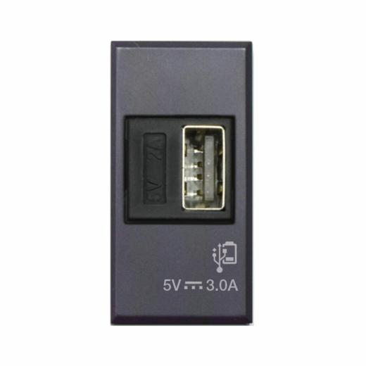 CARICATORE USB UNIVERS. 3A TEKLA 1M 445082USB3A