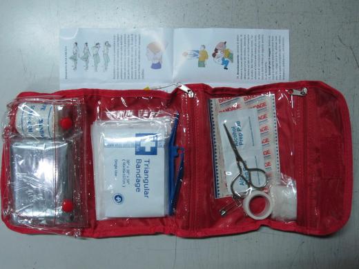 KIT BORSA CASSETTA NYLON PRONTO SOCCORSO MEDICO MEDICAZIONE SET per BARCA AUTO